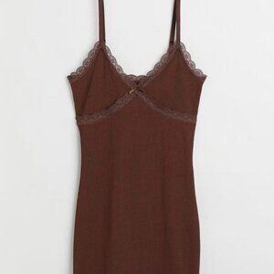 Brown dress with lace detailing